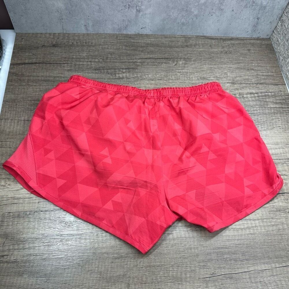 Nike~Women's~5K running shorts with liner printed red~(575097-601)~Size XS‎ - Picture 2 of 5